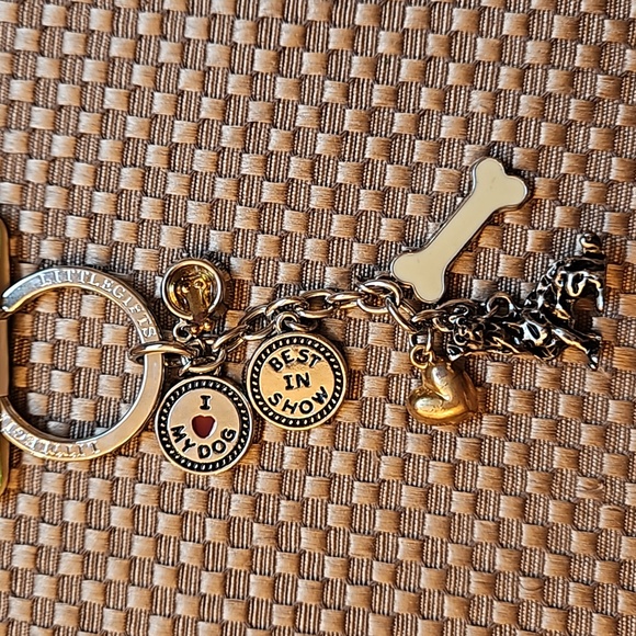 Jack Russell Terrier Charm Key Ring - Picture 2 of 3